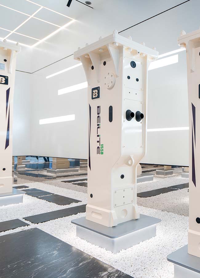 Beilite Sound Surpressed Hydraulic Breaker