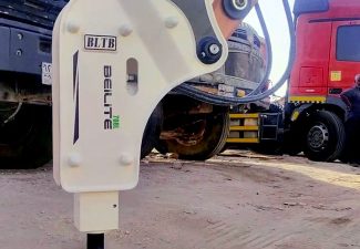 Bachoe Loader Hydraulic Breakers Applications